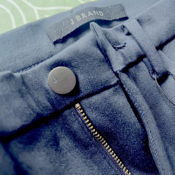 NWT J Brand dark blue jeggings size 23 - Picture 2 of 3